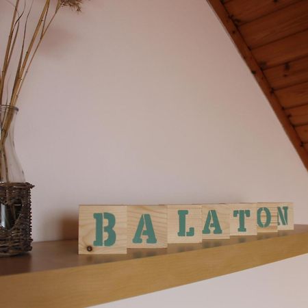 Rozsahaz Apartment Balatonfüred Стая снимка