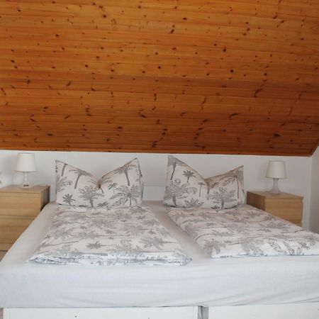 Rozsahaz Apartment Balatonfüred Стая снимка